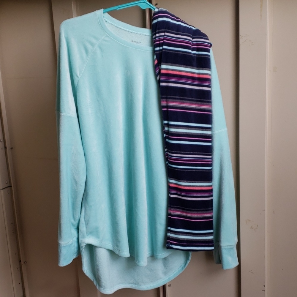 Incredibly soft cuddlduds